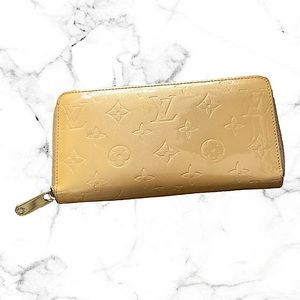 Louis Vuitton Zippy Wallet Laquer Monogram Vernis Leather Baby Pink Purse LV